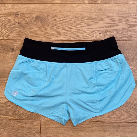 Lululemon shorts - blue - Picture 2 of 3